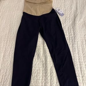 NWT maternity leggings